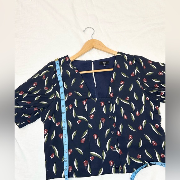 Lucca Penny Puff Button Front Blouse - Navy Floral - Picture 9 of 14